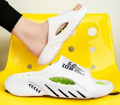 2023 NEW Men's Slippers Massage Slip-on Platform Slippers for Men Fashion Outdoor Beach Anti-slip Flip-Flops Man's Sandals 38-45