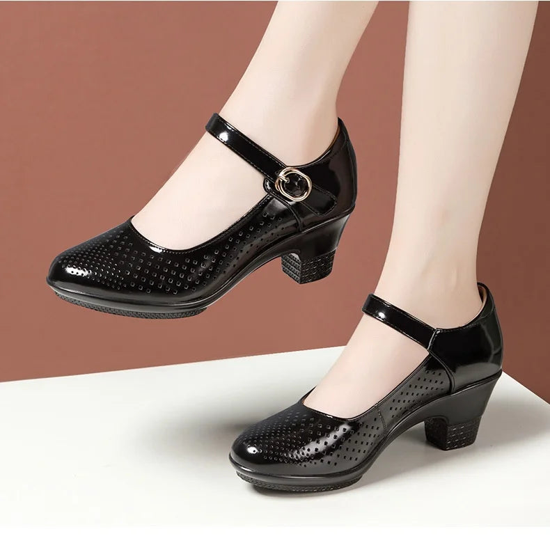 5.5cm 7.5cm Small Size 33 Breathable Cutout Block Heels Shoes Mary Janes 2024 Soft Leather Platform Pumps for Mom Dance Model