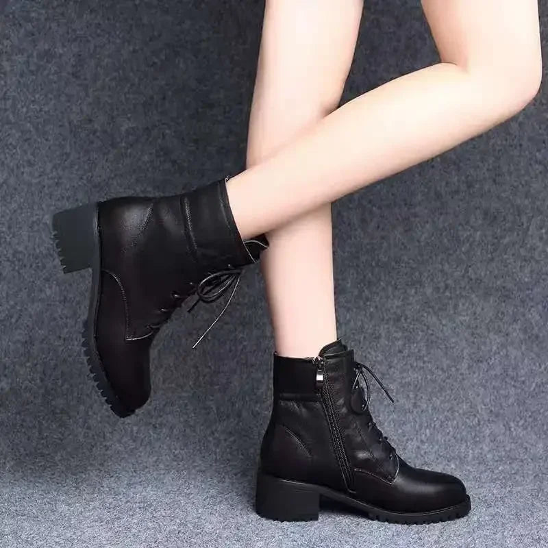 2025 Women's Shoes Luxury Chelsea Boot Women Leather Boot Chunky Winter Shoe Platform Ankle Boots Thick Heel Brand Designer Viralgem Store