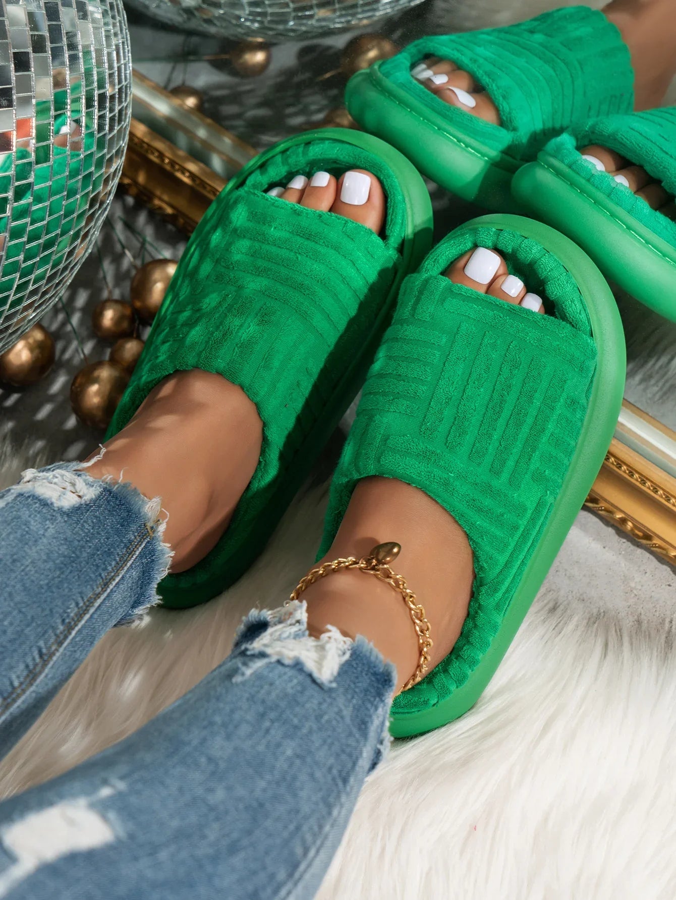 Women's 2024 Spring and Autumn Towel Pattern Thick Sole Home Fashion Anti Slip Towel Sole External Slippers Sandals Outdoor Viralgem Store