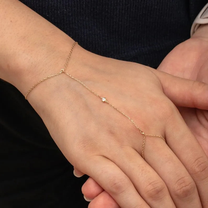 Uworld New Stainless Steel Bracelet Women Delicate Shiny Cubic Zirconia Charm Jewelry Metal Chain Jewelry For Women Gift