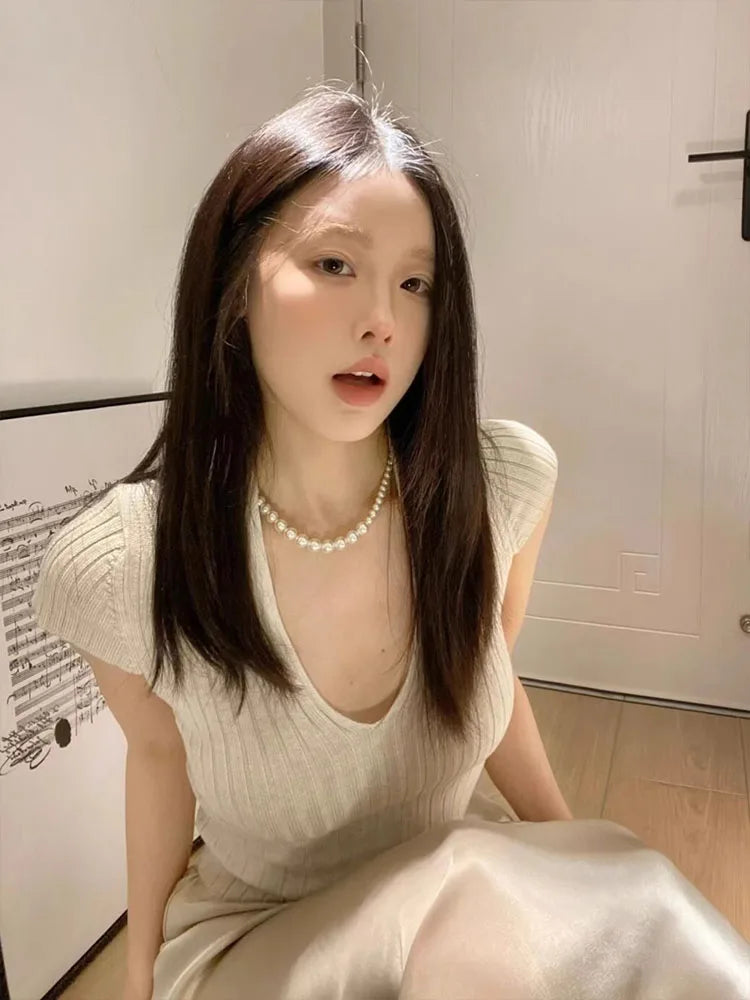 Women Sexy V-neck Knitted Short Sleeve T-shirt Summer Solid Vintage Slim Simple Commute Thin Top Pullovers Viralgem Store