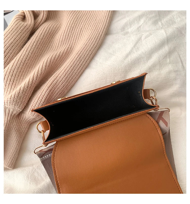 Wide Straps Shoulder Bag Flap Small Crossbody Bags for Women Simple Classic Handbags for Women Sac A Main Femme сумка женская