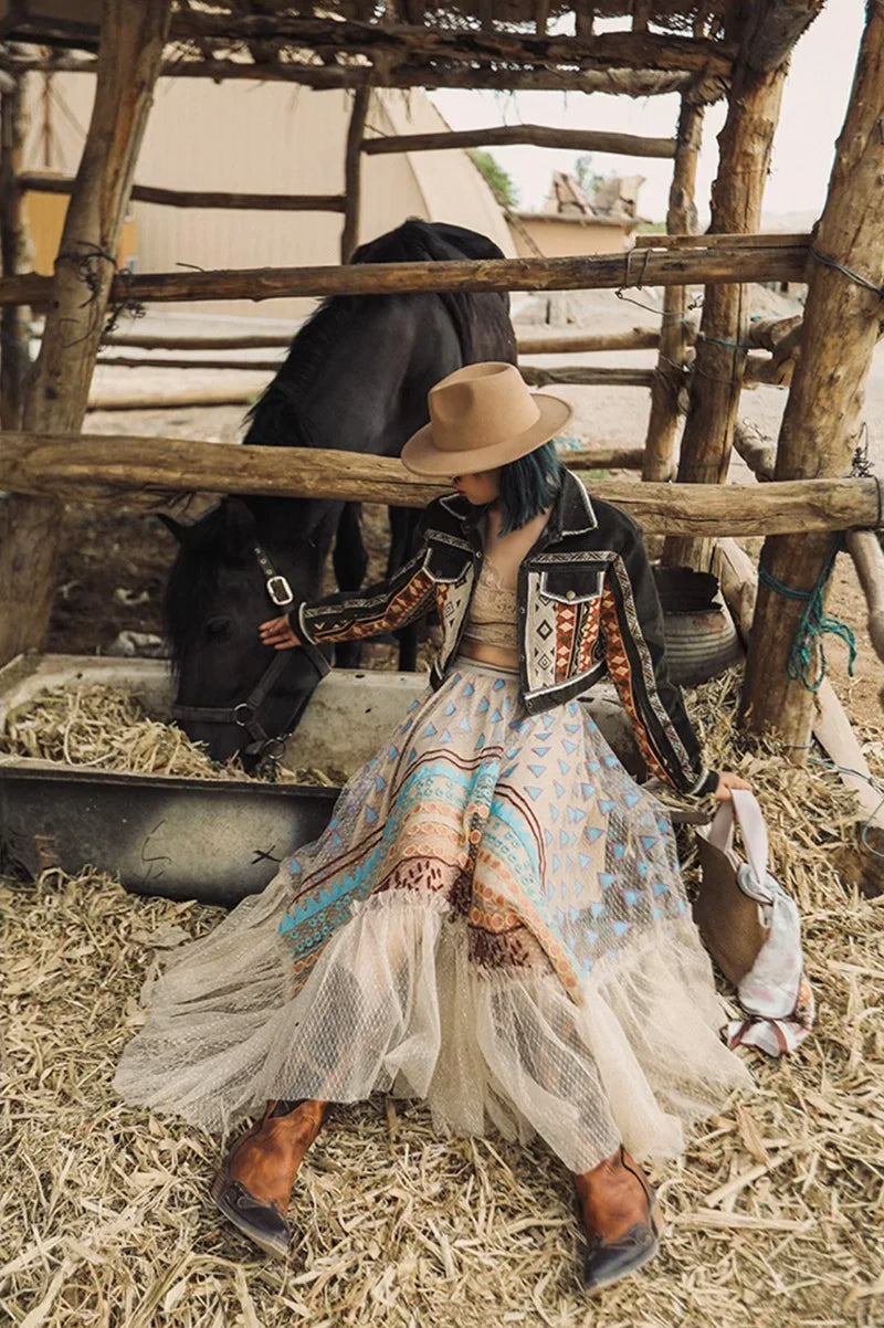 Women‘s Travel Holiday Wear Bohemian Colorful Embroidery Lace Ruffles Skirt Asymmetrical Hem Skirt Female Shiny Gold Mesh Skirts