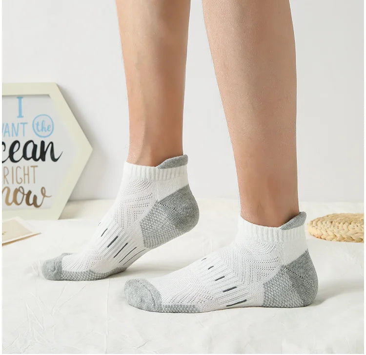 6 Pairs/Lot Men's Sport Socks Breathable Outdoor Running buffer thickenBasketball Socks Cotton Training Short Tube Socks For Men Viralgem Store