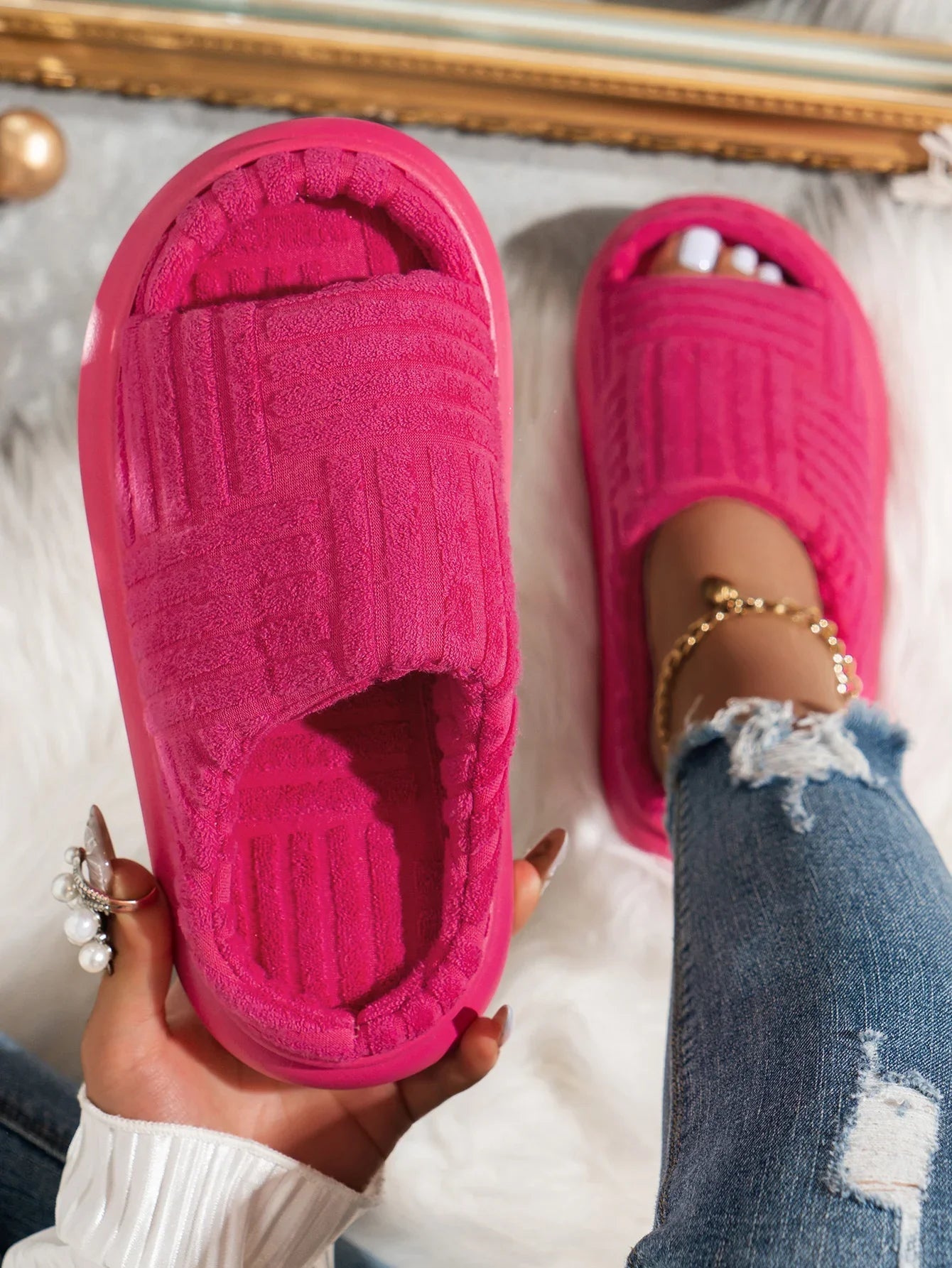 Women's 2024 Spring and Autumn Towel Pattern Thick Sole Home Fashion Anti Slip Towel Sole External Slippers Sandals Outdoor Viralgem Store