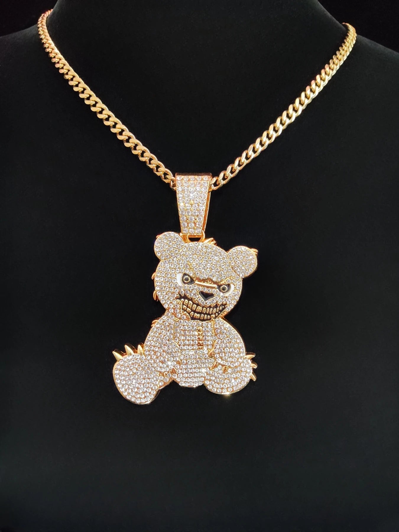 2024 New Arrived Hip Hop Bear Shape Pendant Necklace Men Women Chain Iced Out Bling Bling Necklaces HipHop Jewelry Fashion Gift