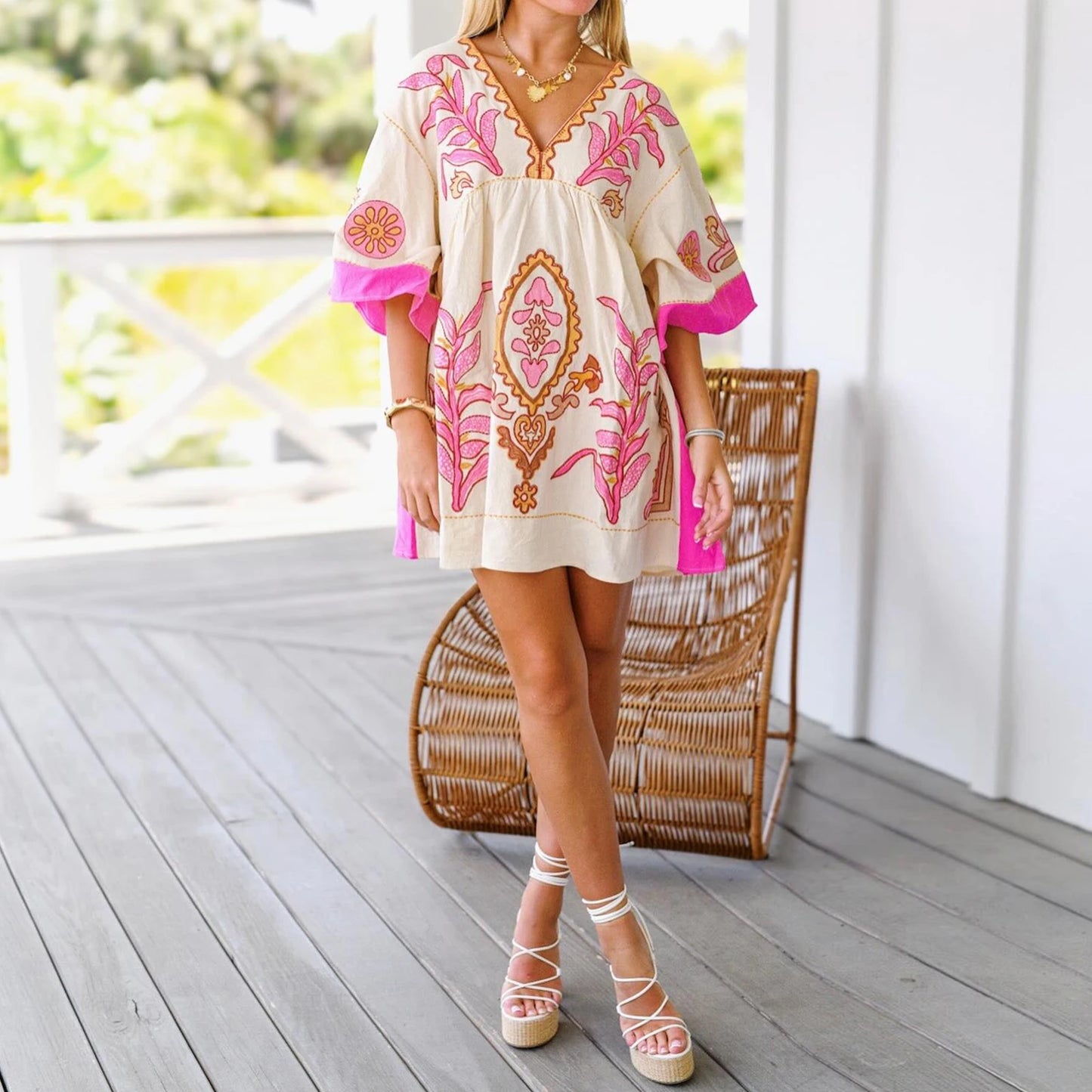 Women's Floral Print Dress Summer Half Sleeves V-Neck Loose Fit Short Dress Relaxed Fit Comfort Beach Dress