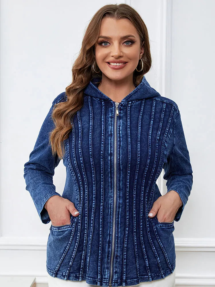 Women's plus Size Casual Denim Jacket Loose Fit Classic Style Button Detailing Long Sleeve Blue Jeans Jacket