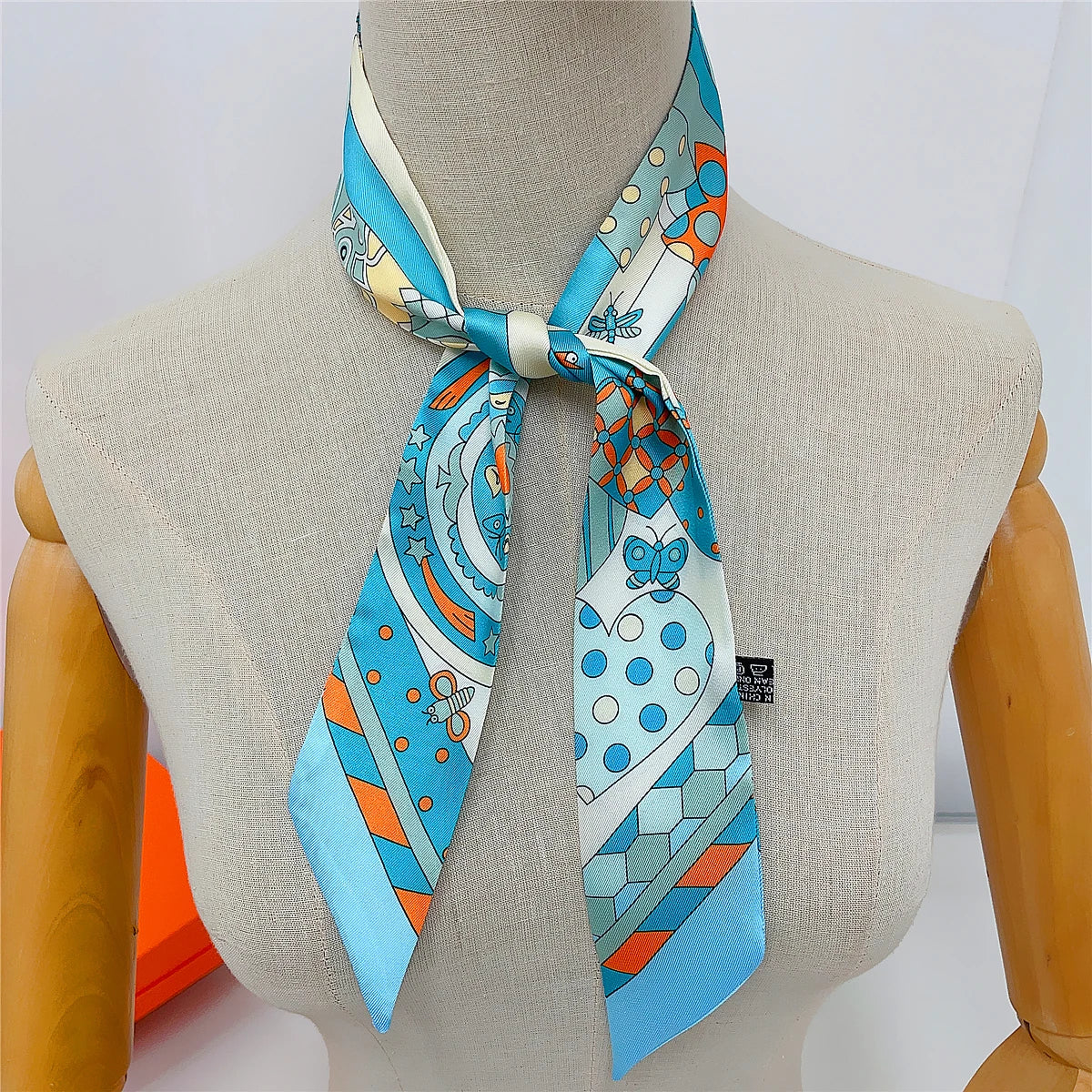 2024 Brand New Design Owl Scarf Women Luxury Silk Scarf Fashion Hair Headband Foulard Skinny Bag Scarves Neckerchief For Ladies