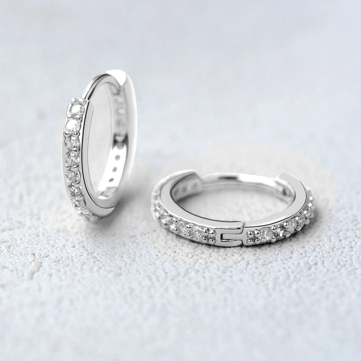 1 Pcs Fashion Exquisite Crystal Zircon Hoop Earrings for Women Rainbow Cartilage Helix Tragus Earring Stud Body Piercing Jewelry Viralgem Store