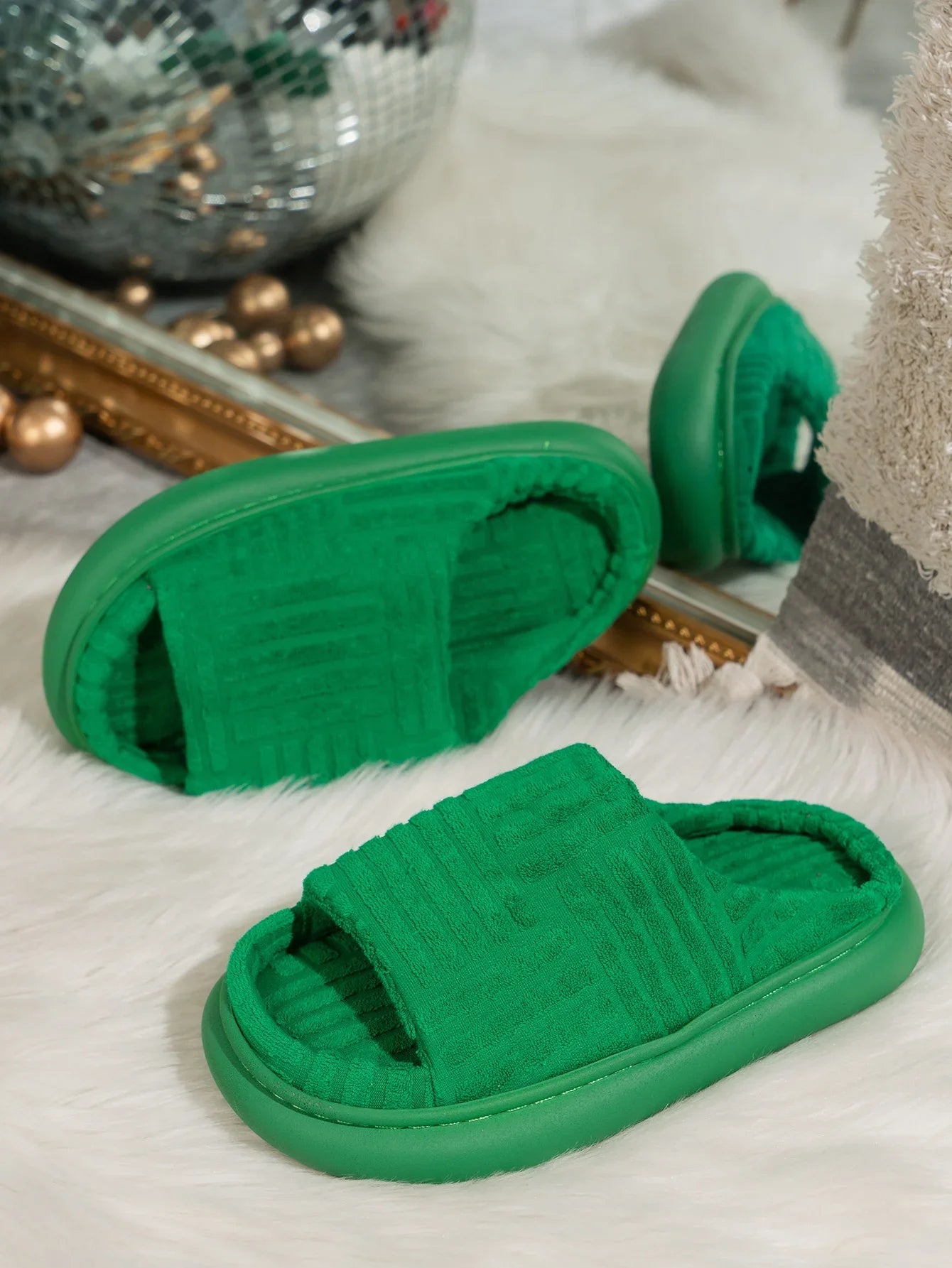 Women's 2024 Spring and Autumn Towel Pattern Thick Sole Home Fashion Anti Slip Towel Sole External Slippers Sandals Outdoor Viralgem Store