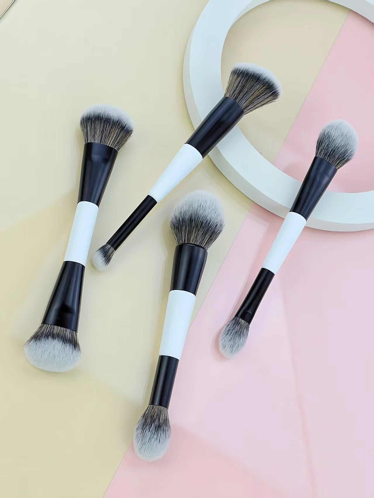 4 Double-Headed Makeup Brushes, Multi-Functional Makeup Brush, Blush Brush, Foundation Brush, Loose Powder Brush, Highlight Brush, Nose Shadow Brush, Concealer Brush, Blush Brush, Gift for Ladies and Girls Viralgem Store