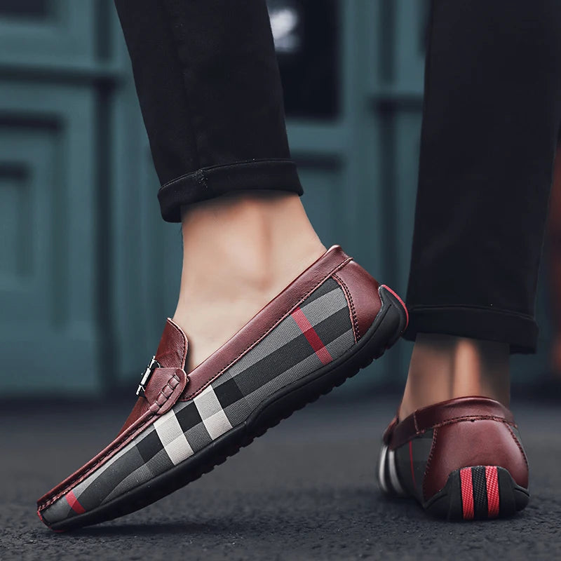 2024 new boat shoes fashion trend classic casual shoes men's loafers breathable daily casual fashionable leather shoes Viralgem Store