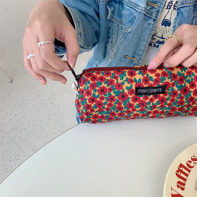 Women Flower Cosmetic Bags Girl Pencil Case Embroidery Student Korean Kawaii Cases for Girls Make Up Brush Storage Pouch