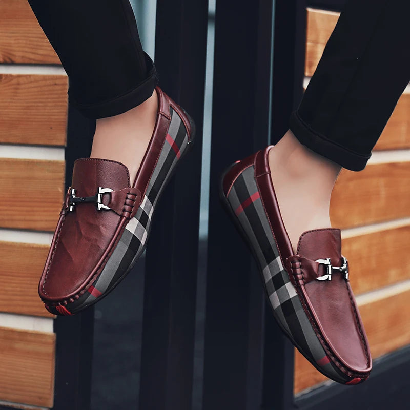 2024 new boat shoes fashion trend classic casual shoes men's loafers breathable daily casual fashionable leather shoes Viralgem Store