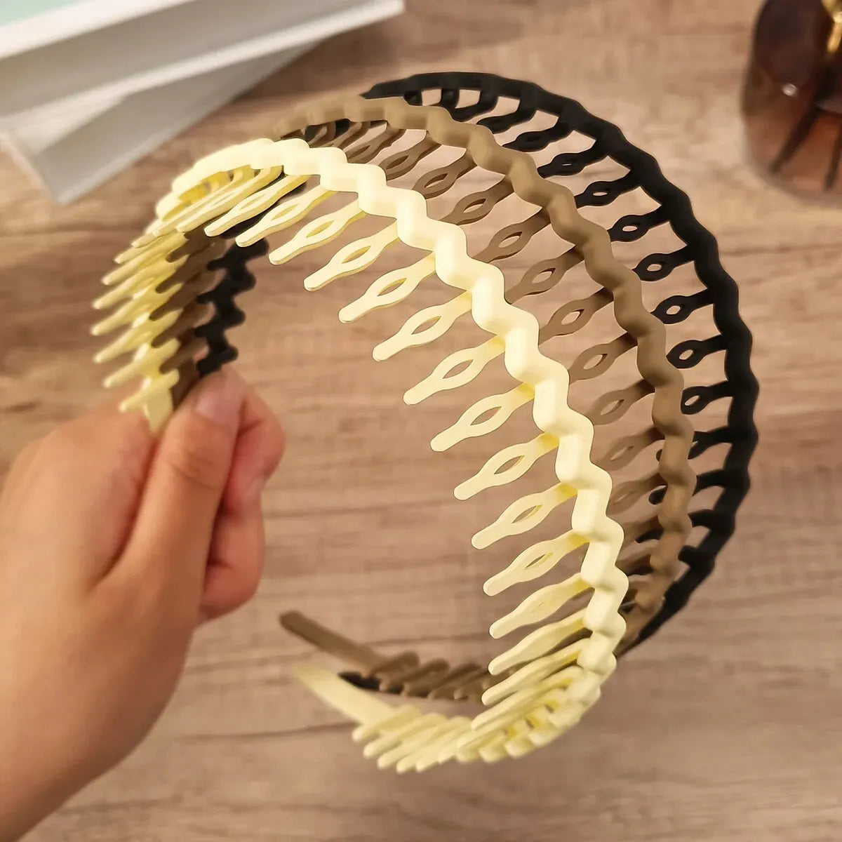 3Pcs Fashion Non-slip Hair Bands for Women Men Wave Shape Simple Headband Girls Face Wash Hairband Hair Accessories Headwear