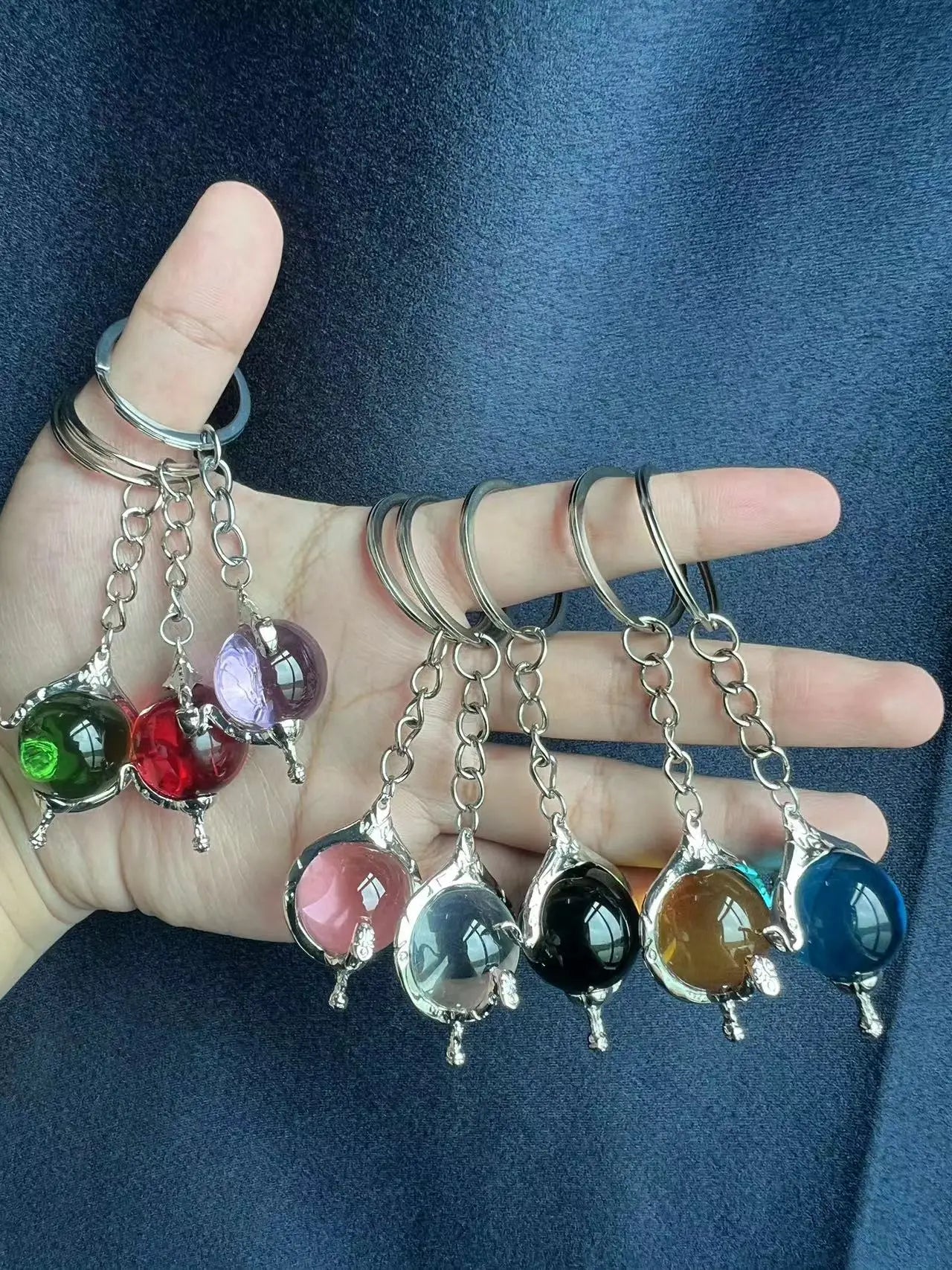 W.I.T.C.H. Color Crystal Heart of Kandrakar Keychain Exquisite Pattern Carved Crystal Ball Pendant Chain Magic Elf Same Jewelry