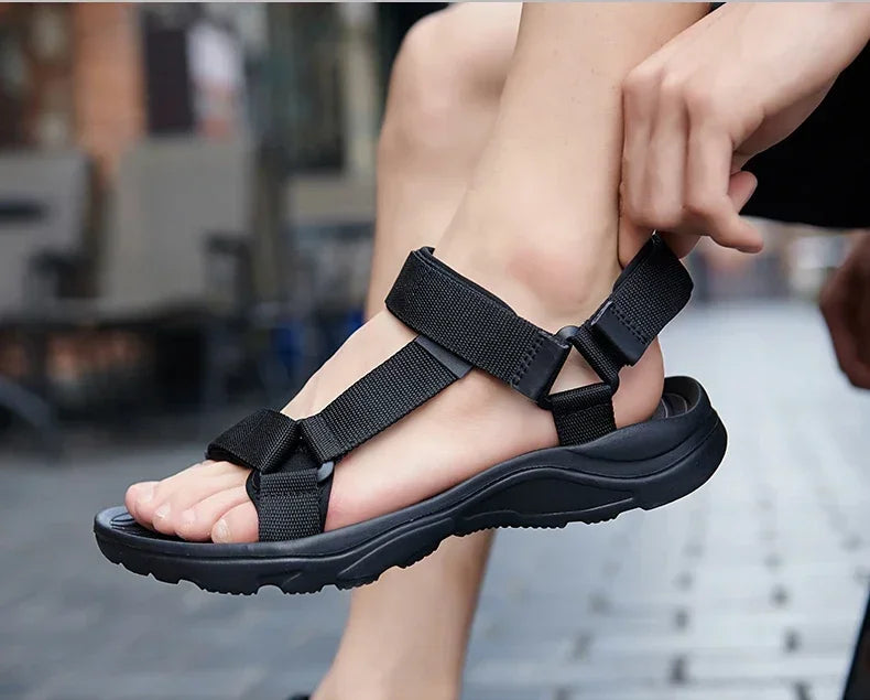 2024 New Men Sandals Non-slip Summer Flip Flops High Quality Outdoor Beach Slippers Casual Shoes Cheap Men's shoes Water Shoes Viralgem Store