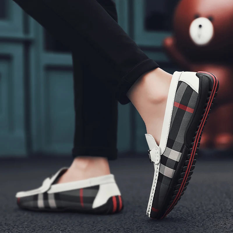 2024 new boat shoes fashion trend classic casual shoes men's loafers breathable daily casual fashionable leather shoes Viralgem Store