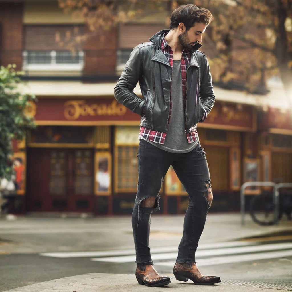 2024 Men's Western Cowboy Boots For Men Women Leather Ankle Boots Man Retro Embroidery Design Pointed Toe Shoes Plus Size 48