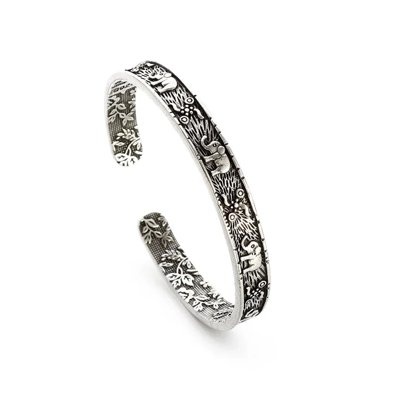 Stylish Geometric Oval Pattern Personalized Men's Open Bracelet Fashion Retro Wide Hand Jewelry Party Gift