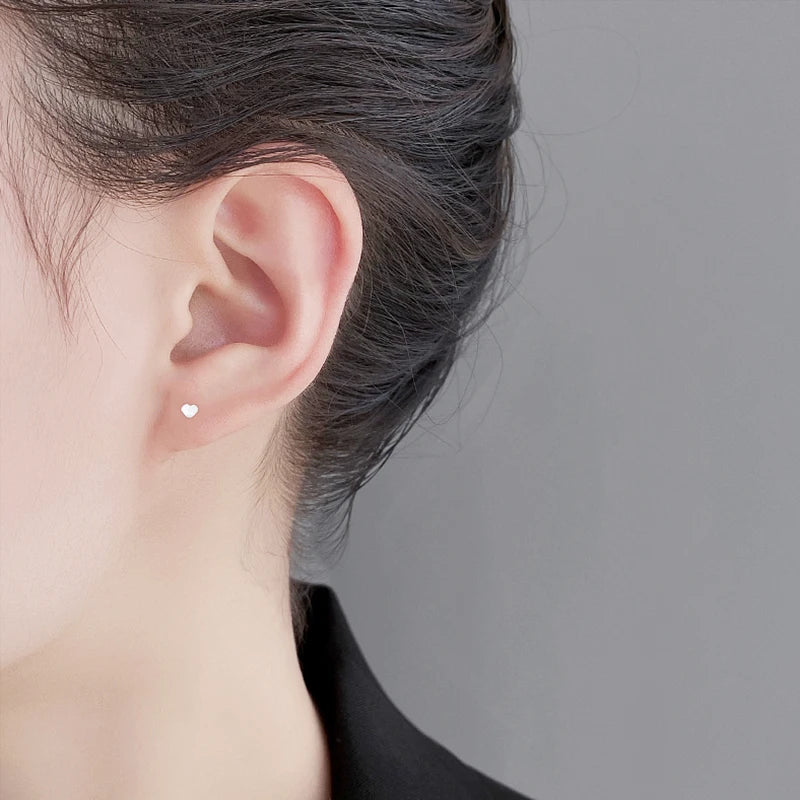 1Pc Lip Piercing Body Jewelry Plug-in Lip Stud for Women Trendy Ear Cuff Stainless Steel Star Moon Lip Stud Earrings Ear Studs