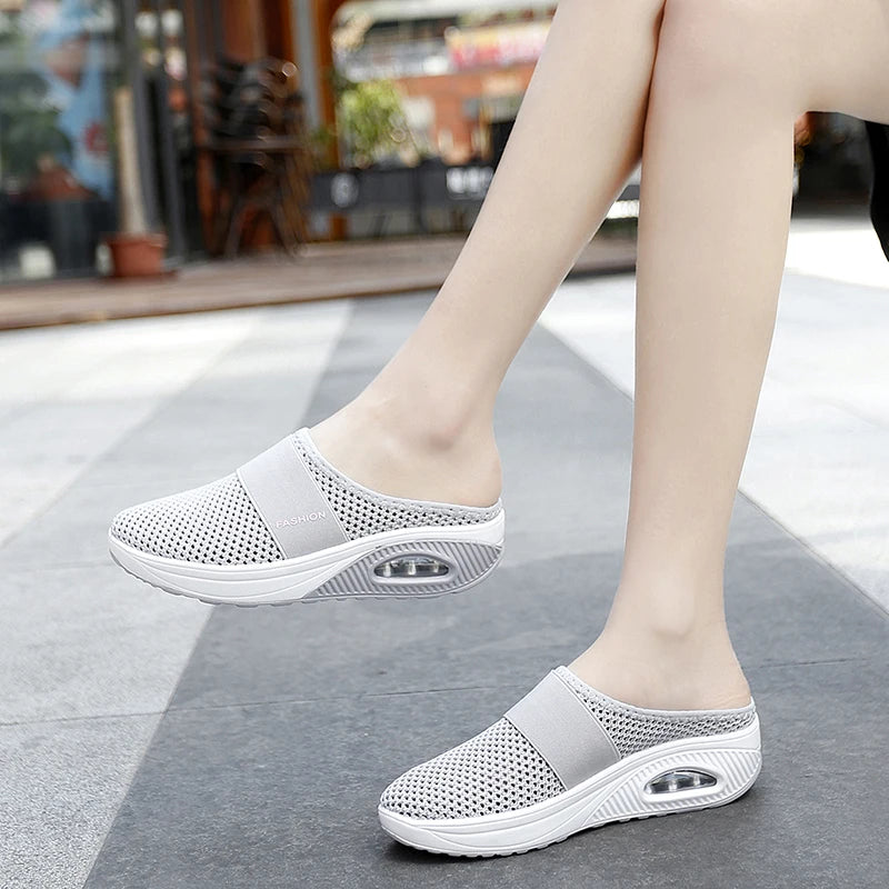 Women Wedge Slippers Anti-slip Casual Female Sandals Platform Retro Summer thick sole air cushion shock absorption outdoor Shoes