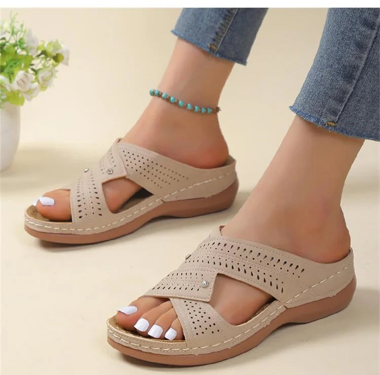 Women Sandals 2023 Soft Bottom Summer Shoes For Women Luxury Sandals Summer Footwear Female Indoor Outdoor Slippers Low Heels