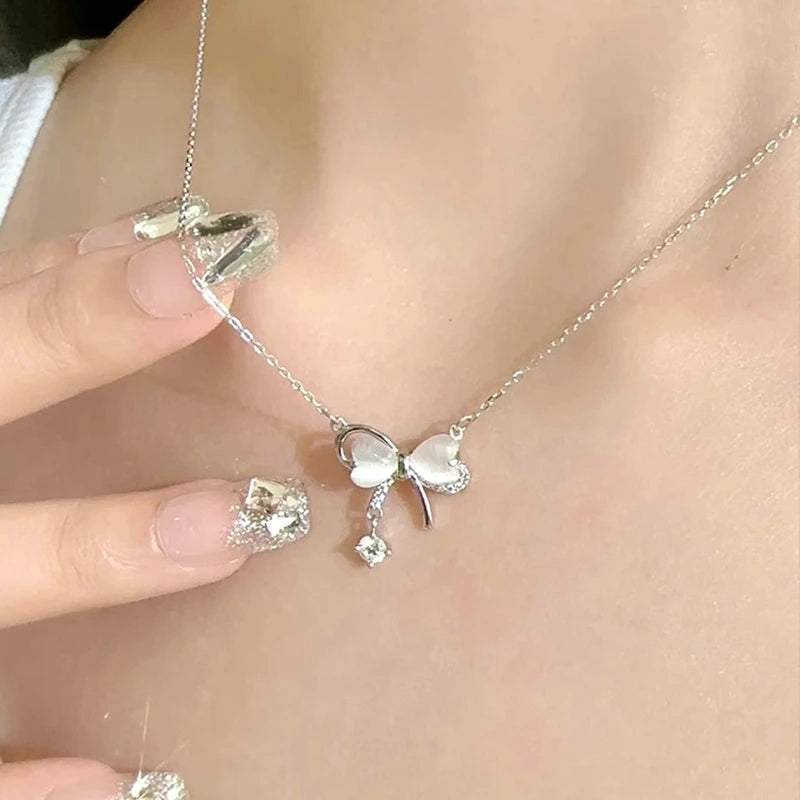 Sweet Cute Shiny Zircon Star Pendant Necklace Korean Fashion Elegant Girls Women Bow Knot Round Crystal Clavicle Chain Jewelry