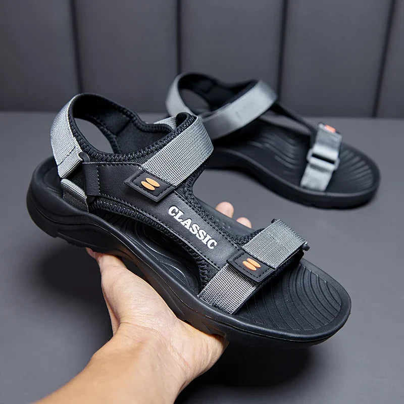 2024 New Men Breathable Mesh Sandals Summer Lightweight Outdoor Beach Sandals High Quality Comfort Non-slip Men's Casual Shoes