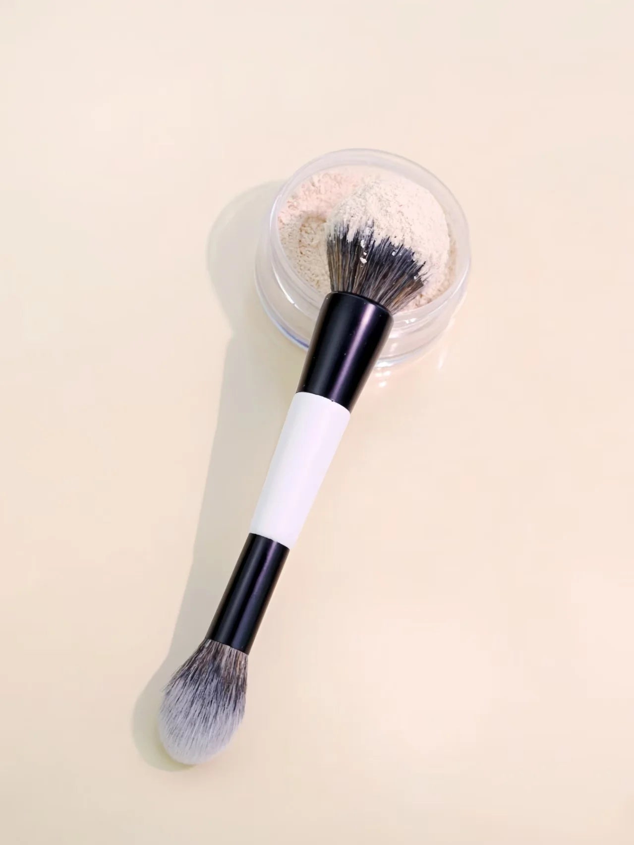 4 Double-Headed Makeup Brushes, Multi-Functional Makeup Brush, Blush Brush, Foundation Brush, Loose Powder Brush, Highlight Brush, Nose Shadow Brush, Concealer Brush, Blush Brush, Gift for Ladies and Girls Viralgem Store