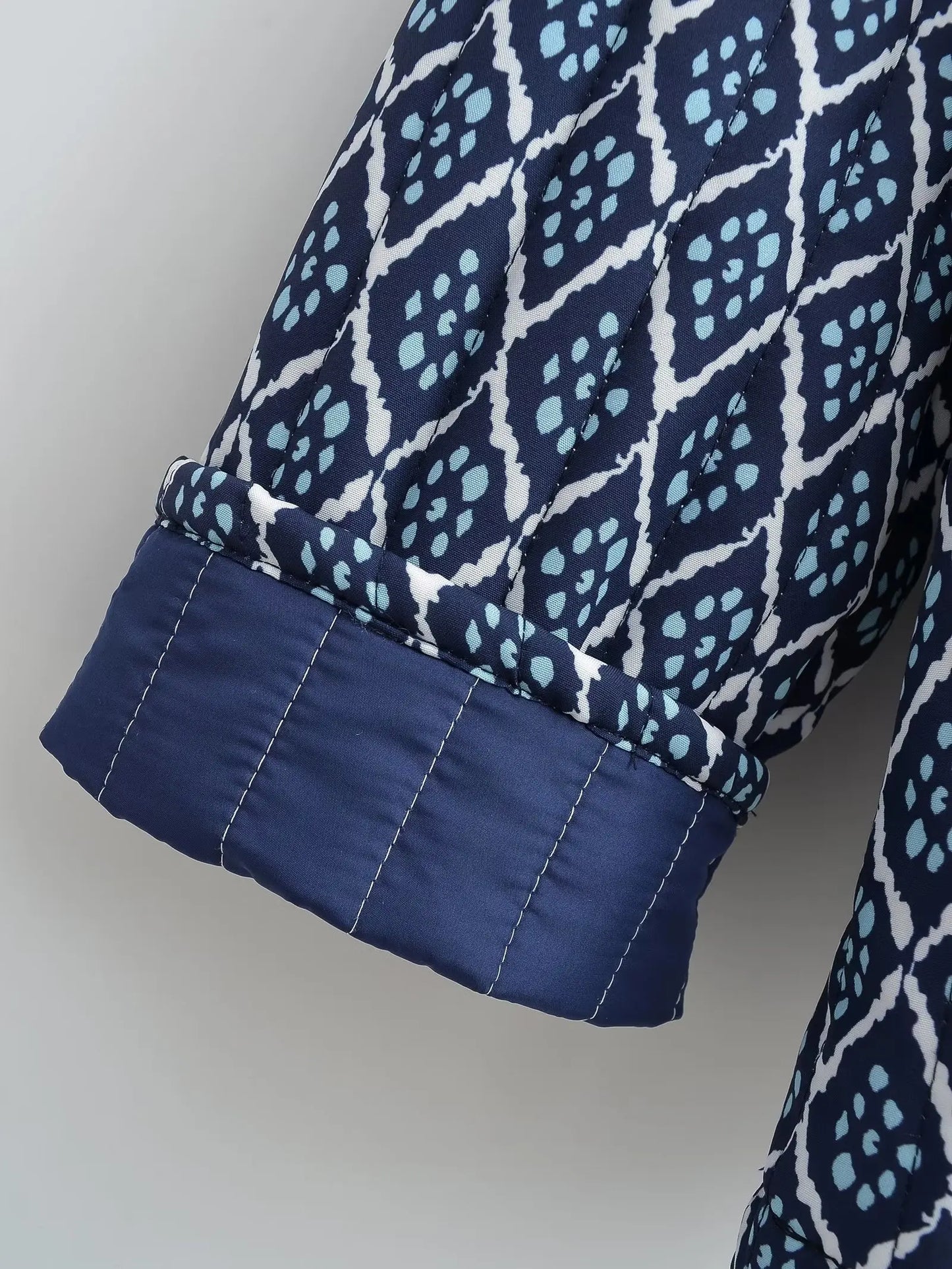 TRAFZA Vintage Patchwork Thick Cotton Jacket Women Loose Pocket Long Sleeve Autumn Winter Jacket Female O-Neck Ladies Outwear