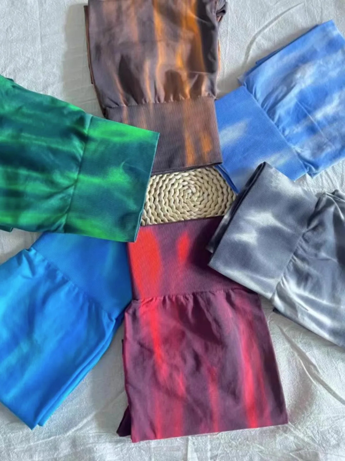 Tie Dye Aurora Shorts Female Seamless Slim Leggings Gym Running Cycling Stretchy Leggings High Waist Hip Liftting Yoga Shorts