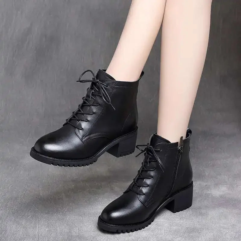 2025 Women's Shoes Luxury Chelsea Boot Women Leather Boot Chunky Winter Shoe Platform Ankle Boots Thick Heel Brand Designer Viralgem Store
