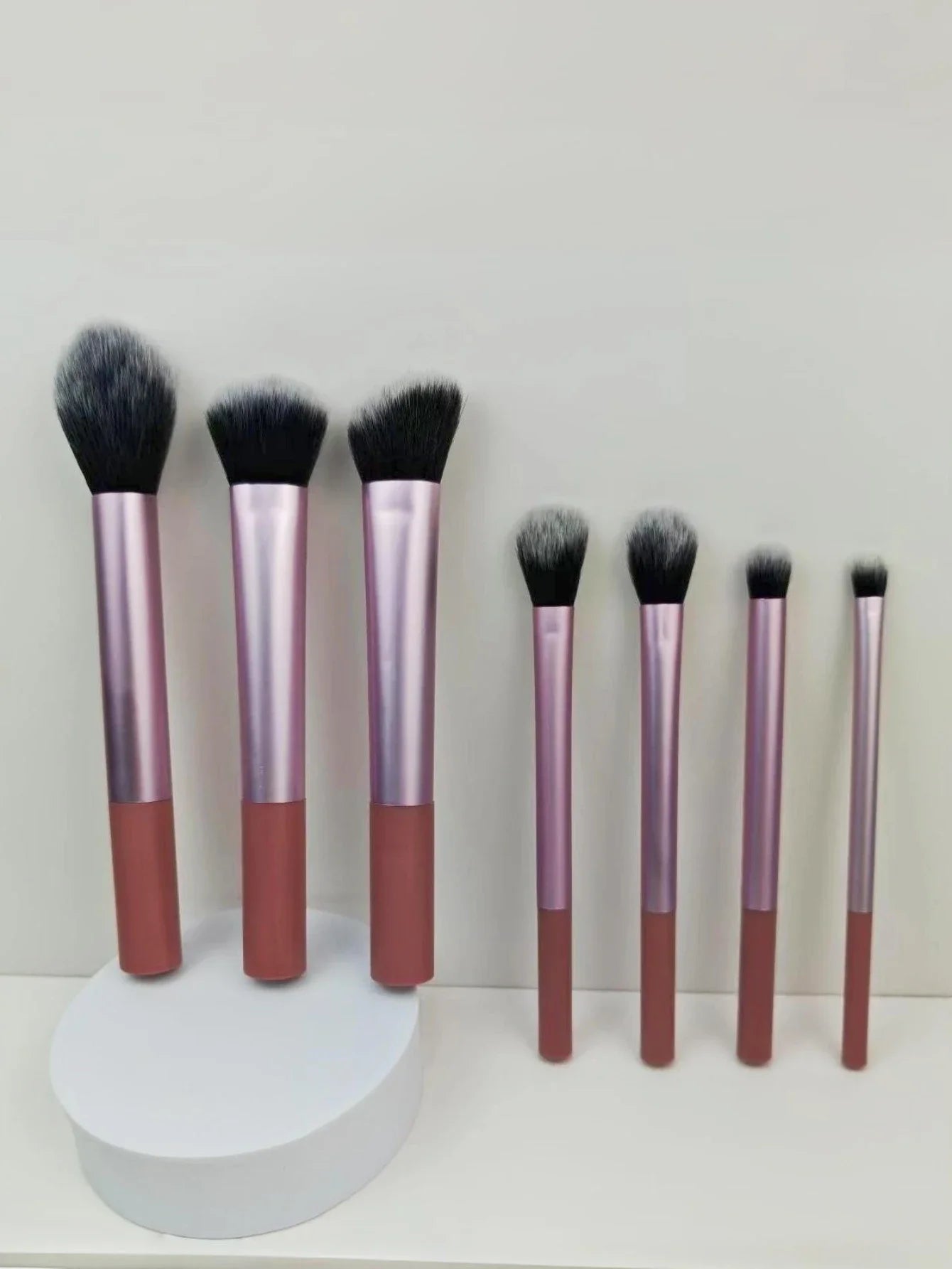 7 Professional Makeup Brush Set, Blush Brush, Loose Powder Brush, Concealer Brush, Eye Shadow Brush, Full Set of Travel Gift Set