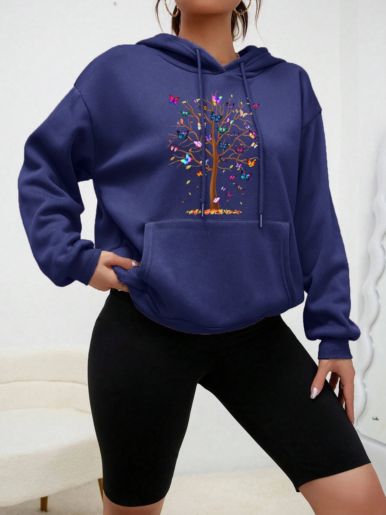 The Blooming Butterfly Tree Print Clothes Female Funny Casual Streetwear Autumn Fleece Hoodie Multicolor Sport Style Women Hoody