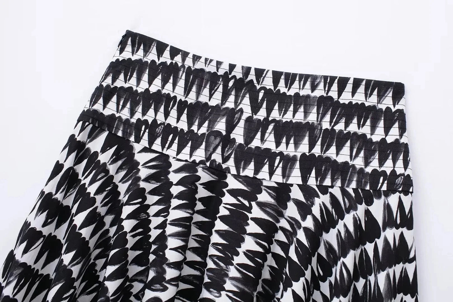 TRAFZA Women Fashion Geometric Print Skirt Zipper Fly High Waist Slim Midi Skirts Vintage Y2k 2024 Women Casual Streetwear TRAF Viralgem Store