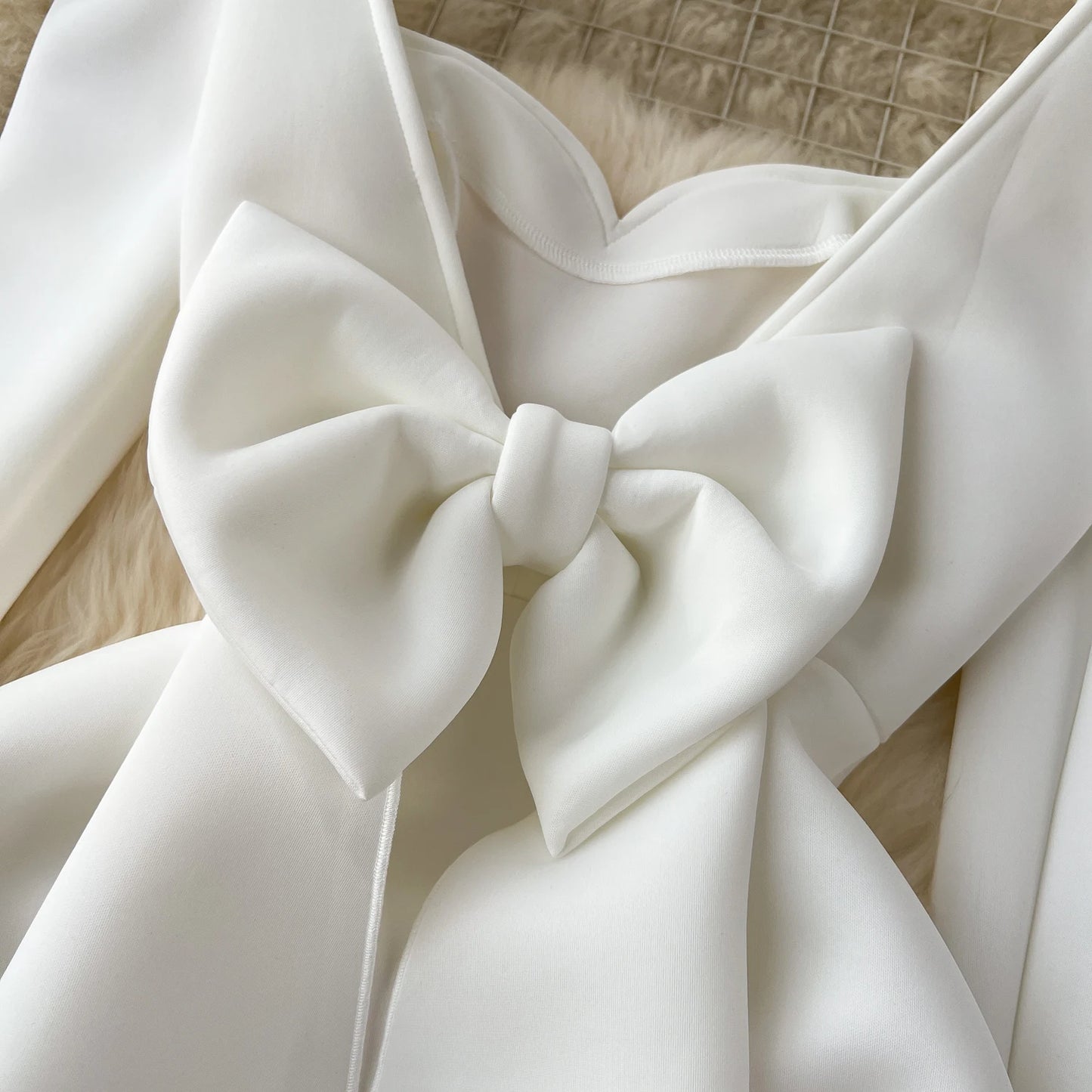 XFPV Female Dress Square Collar Solid Puff Sleeve Backless Bow High Waist Elegant Fashion Vestidos Spring Autumn2024 SM9457