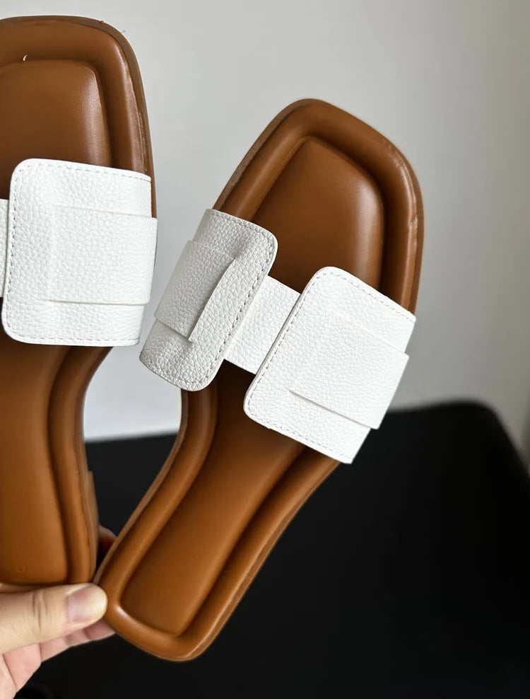 2024 Women Modern Slippers Summer Outdoors Comfortable Flat Slippers Luxury Leather Slippers Casual Slides Shoes Females Sandals