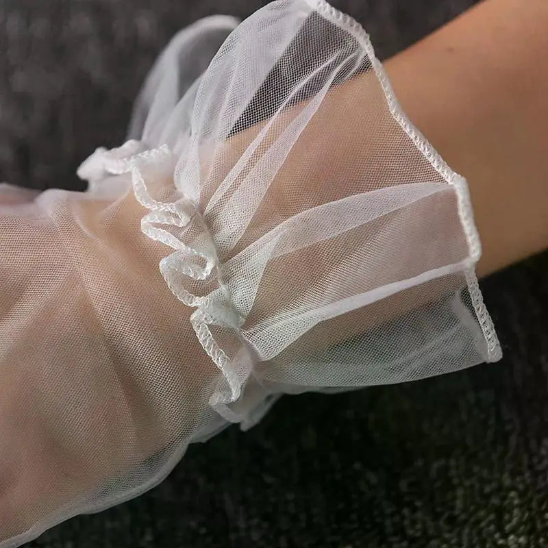 Women Short Tulle Gloves Sexy Lace Mittens Tulle Full Finger Gloves Lady Driving Glove Transparent Mittens Wedding Bridal Gloves