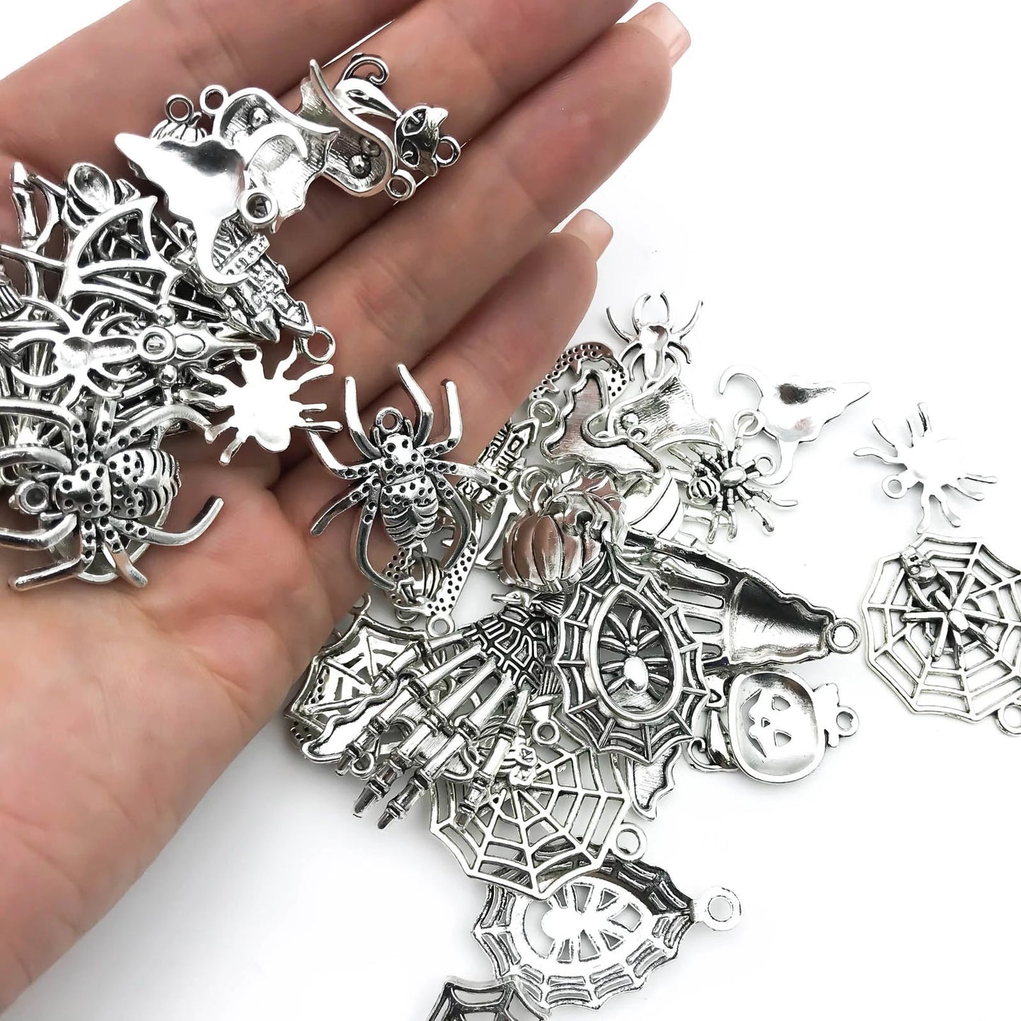 50pcs/SET Zinc Alloy Silvery Halloween Series Charms Pendants for DIY Necklace Bracelet Earrings Jewelry Making Handmade Viralgem Store