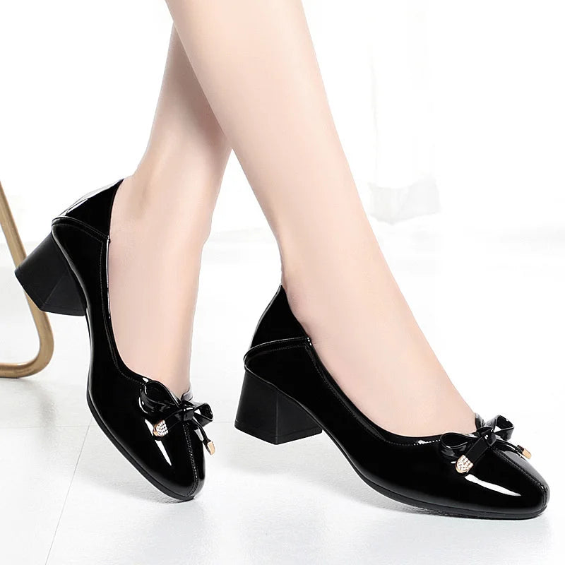 Spring New Comfort Soft Bottom Round Toe Solid Ballet Shoes Low Heel Bow Pumps Low Top Flat Patent Leather Single Shoes Viralgem Store