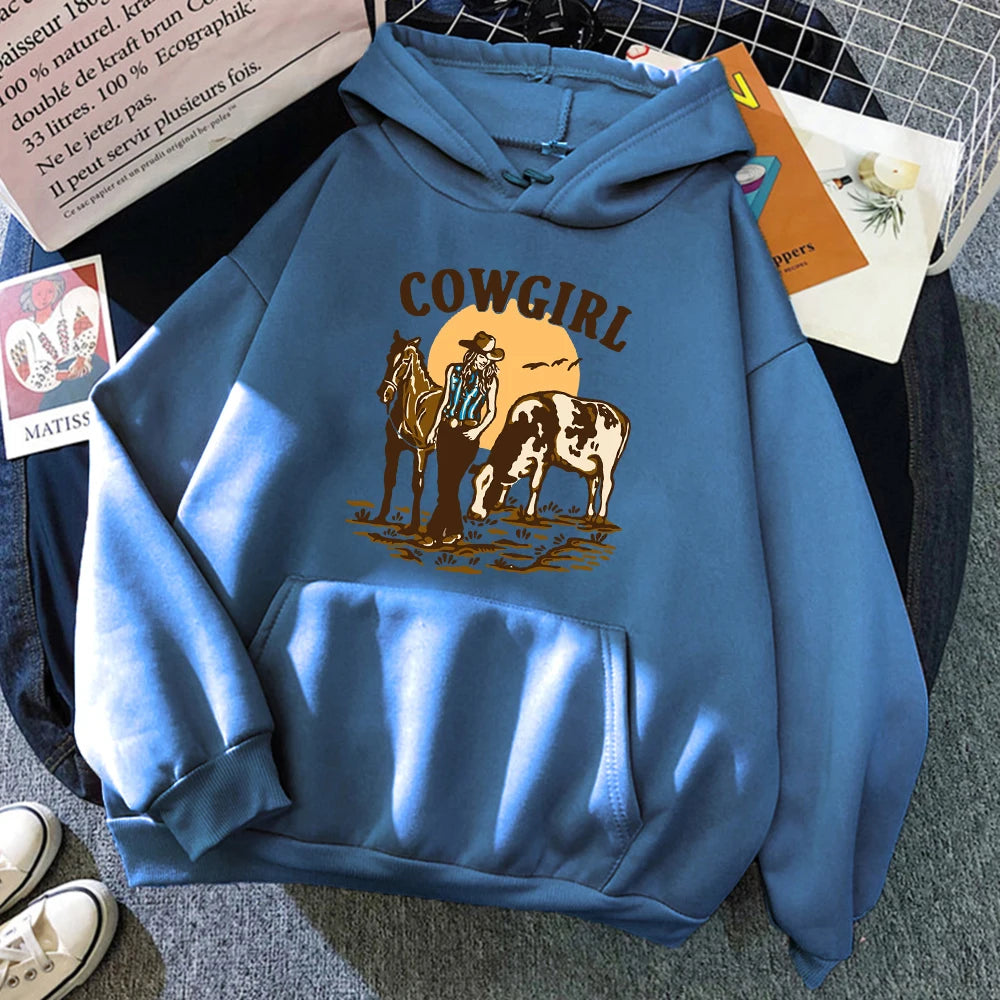 The Cowgirl And Her Cow And Horse Live In The West Hoody Woman Hip Hop Street Hoodies Crewneck Pocket Clothes Loose Pullover