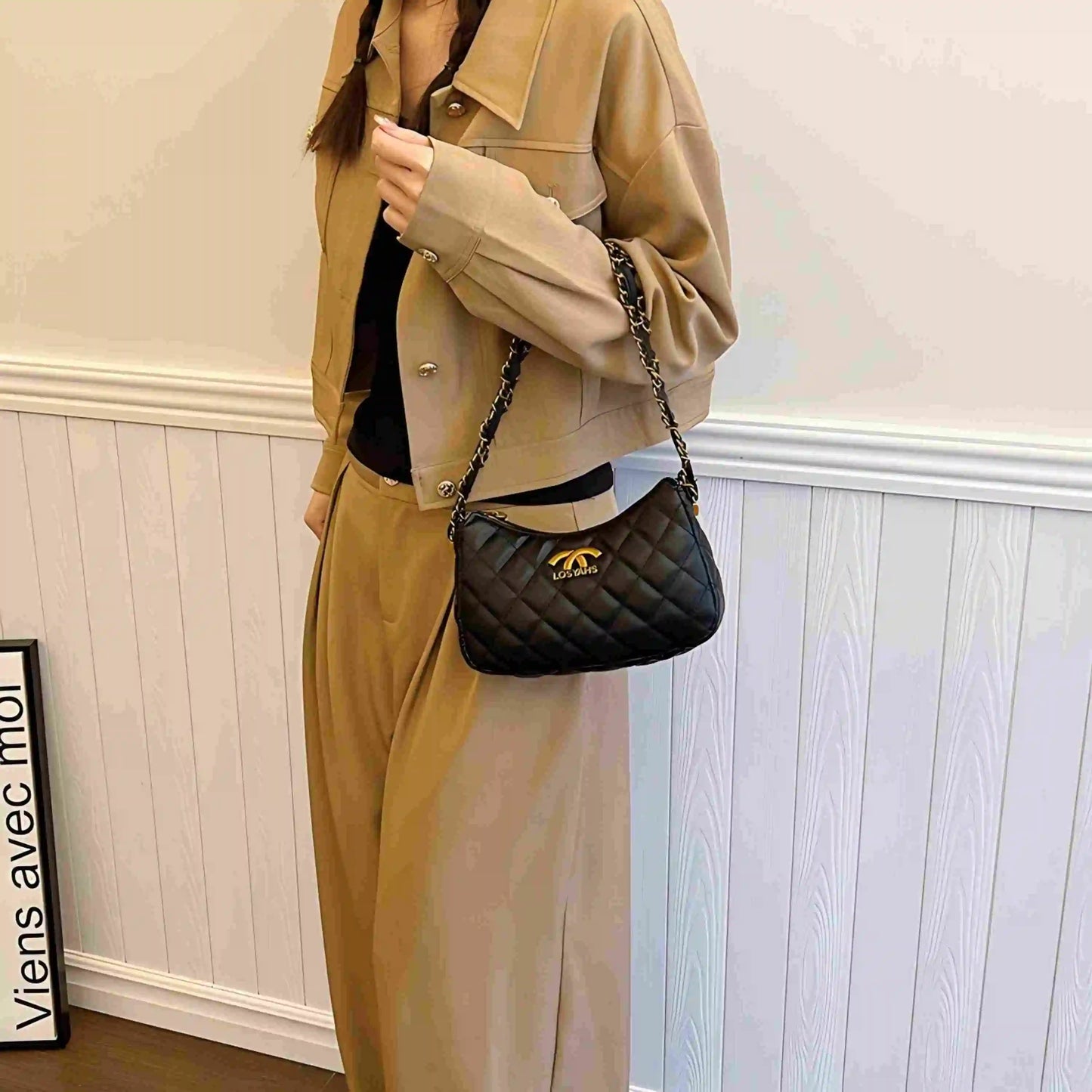 Advanced texture diamond grid small bag for women's 2025 autumn and winter new retro light luxury chain shoulder armpit bag