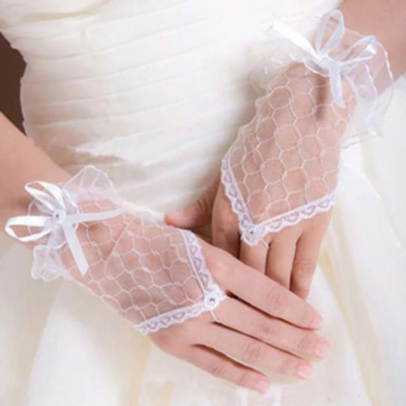 1 Pairs Lace Fingerless Wedding Gloves Beautiful See Through Bowknot Bride Party Gloves Female Vintage Soft Short Gloves Viralgem Store