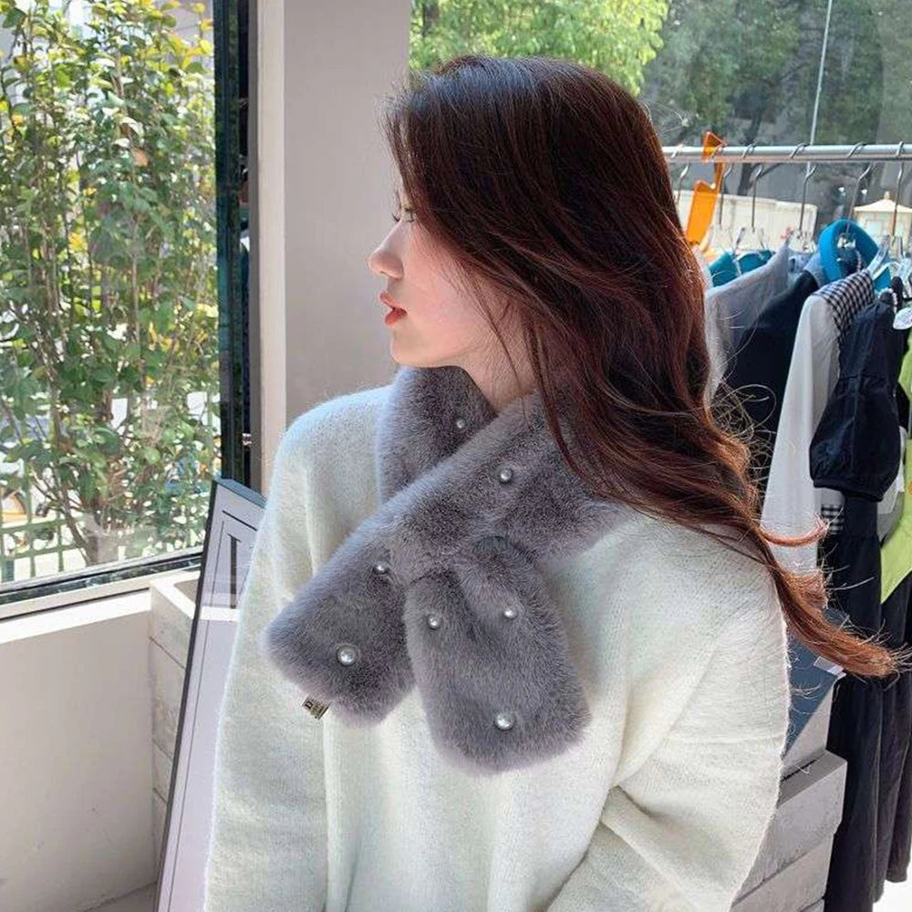 2023 Pearl Faux Rabbit Fur Scarf Women Cute Neck Warmer Winter Warm Soft Furry Scarves Outdoor Windproof Cross Scarf Collar New