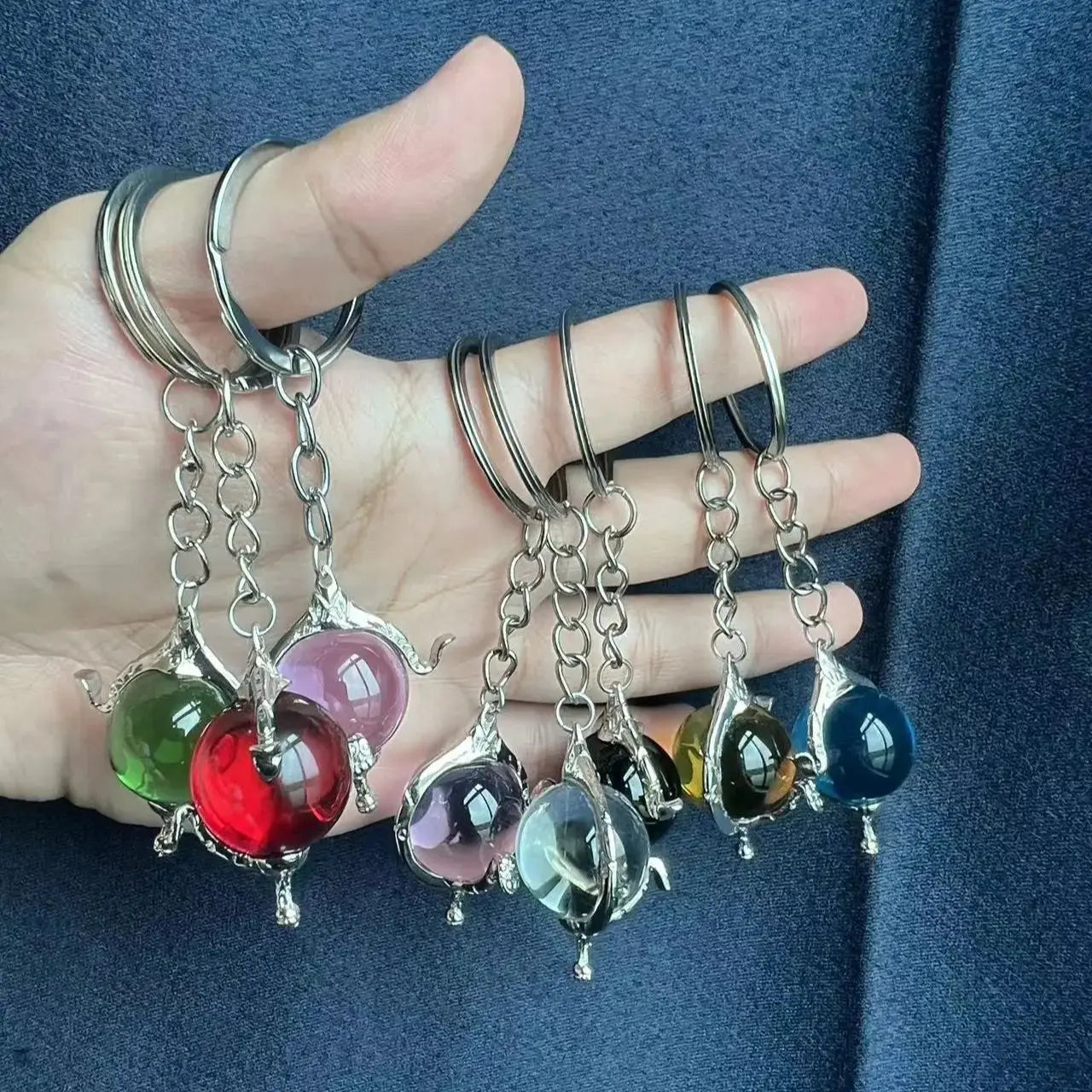 W.I.T.C.H. Color Crystal Heart of Kandrakar Keychain Exquisite Pattern Carved Crystal Ball Pendant Chain Magic Elf Same Jewelry