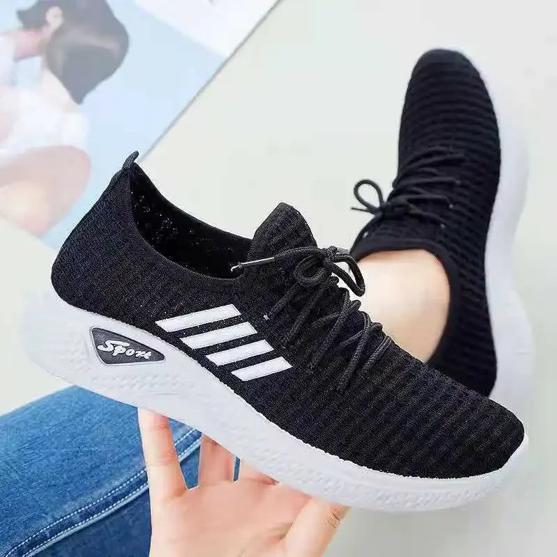 Trendy Shoes New Fly-Knit Sneakers Spring and Summer Soft Bottom Casual Mom Shoes Mesh Low-Top Running Student Shoes