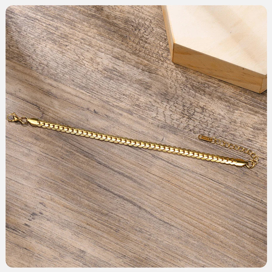 Vnox 6mm Stainless Steel Flat Cuban Chain Bracelets for Men, Adjustable Miami Curb Links Bracelet, Casual Punk Wrist Jewelry